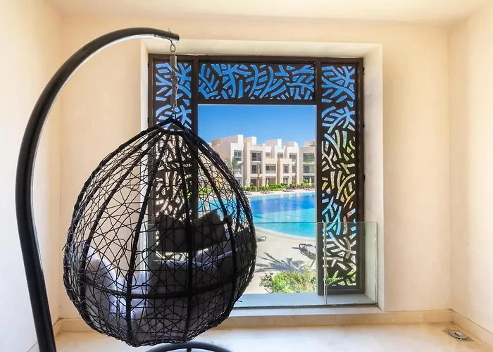 Dashing 2 Bdr Mangroovy Free Pool & Access Appartement